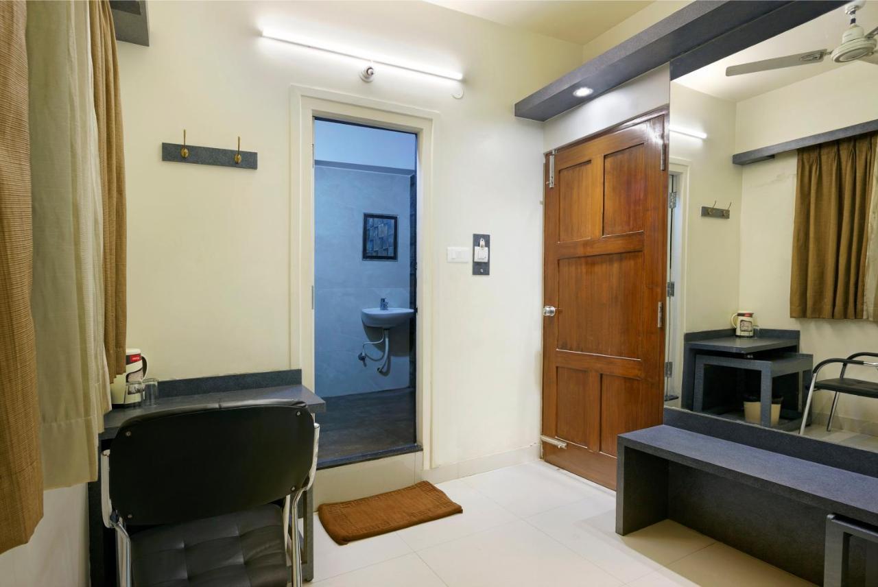 Mannars Deluxe Lodge Мисор Екстериор снимка